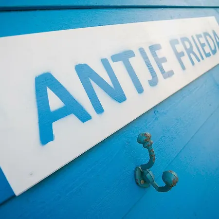 Apartament Ostsee-hausboot-antje-frieda-auf-fehmarn
